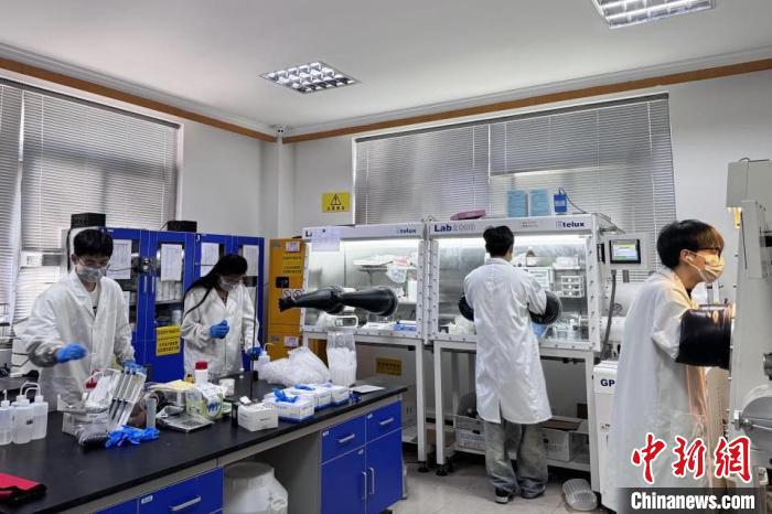 中国高校研发出锂电新型再生隔膜材料