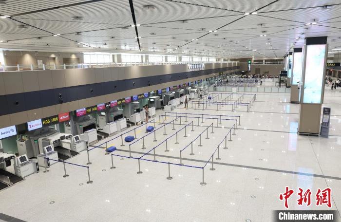 哈尔滨机场T1航站楼国际区正式投入使用